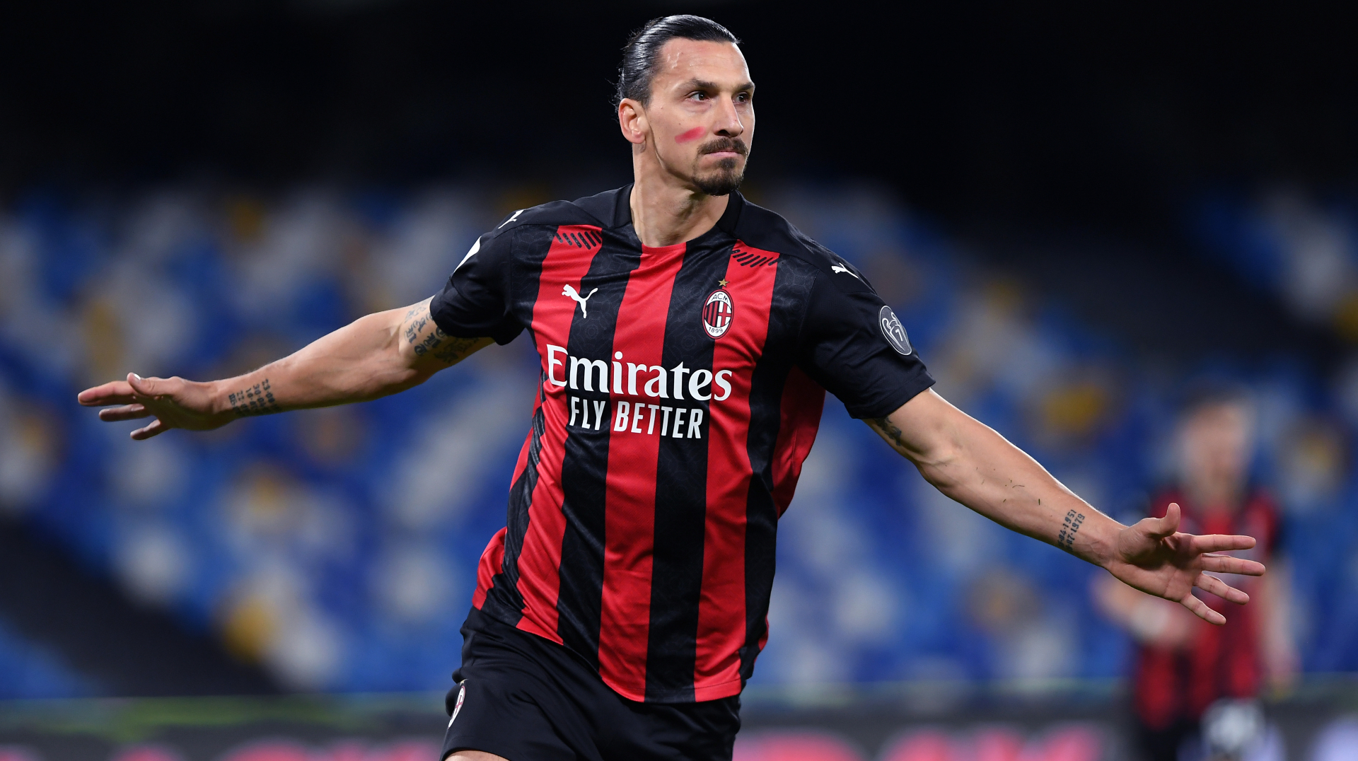 Zlatan Ibrahimovic of A.C. Milan celebrates after scoring their team's first goal during the Serie A match between SSC Napoli and AC Milan at Stadio San Paolo on November 22, 2020 in Naples, Italy.