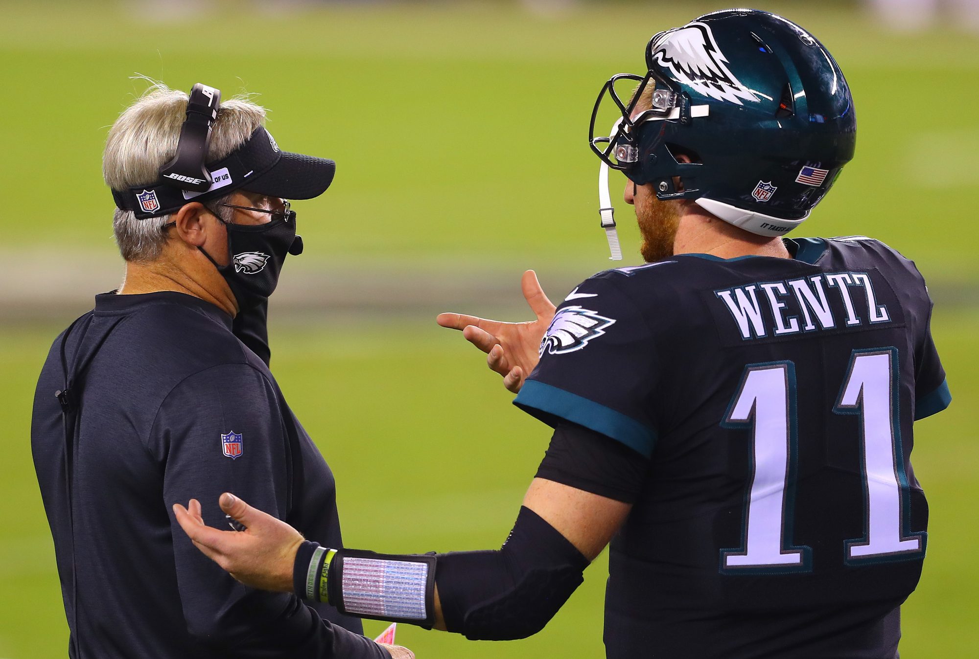 Carson Wentz and Doug Pederson share a moment together.