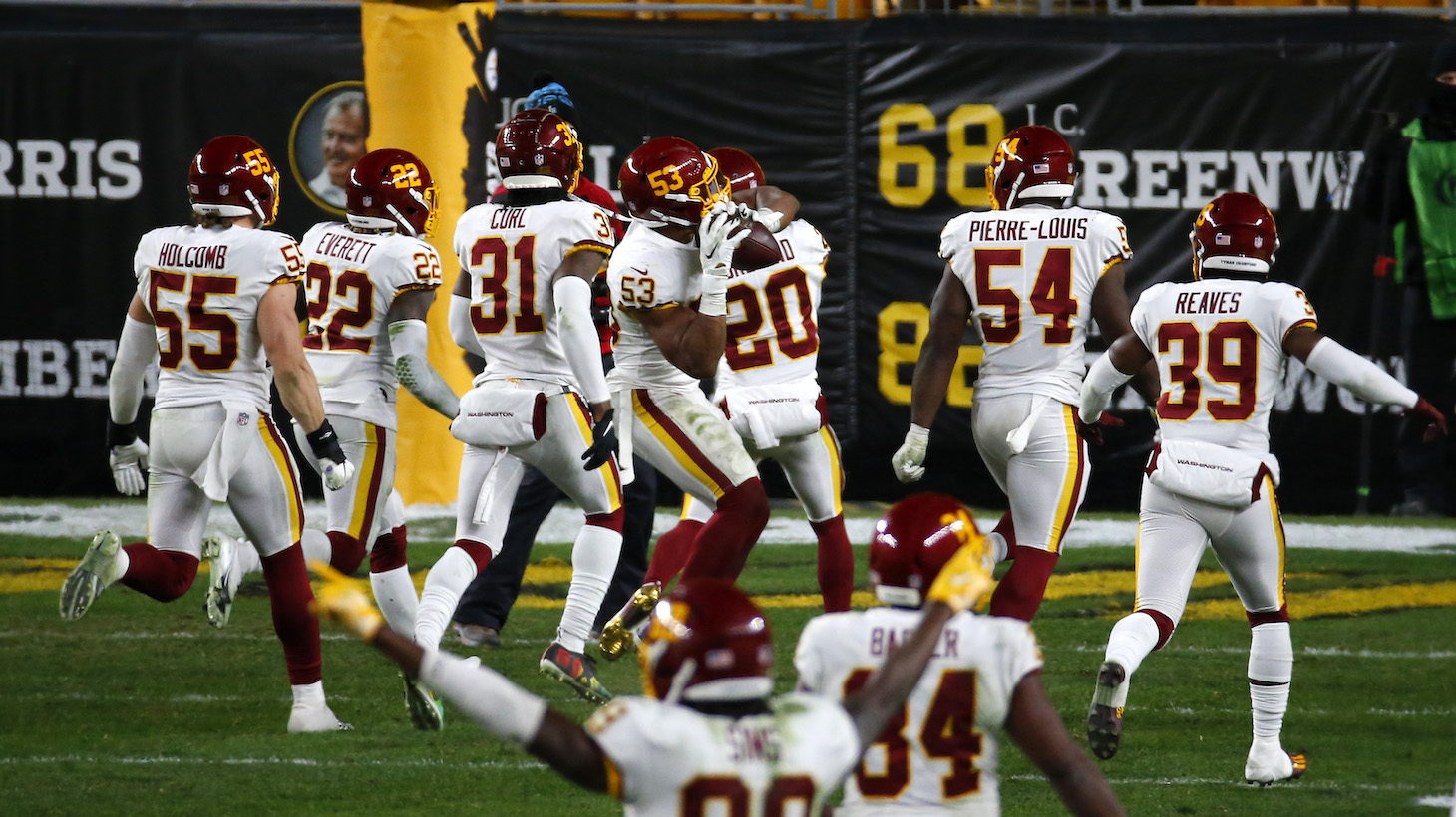 PITTSBURGH, PENNSYLVANIA - DECEMBER 07: Jon Bostic #53 of the Washington Football Team celebrates with teammates following an interception during the fourth quarter of their game against the Pittsburgh Steelers at Heinz Field on December 07, 2020 in Pittsburgh, Pennsylvania. (Photo by Justin K. Aller/Getty Images)