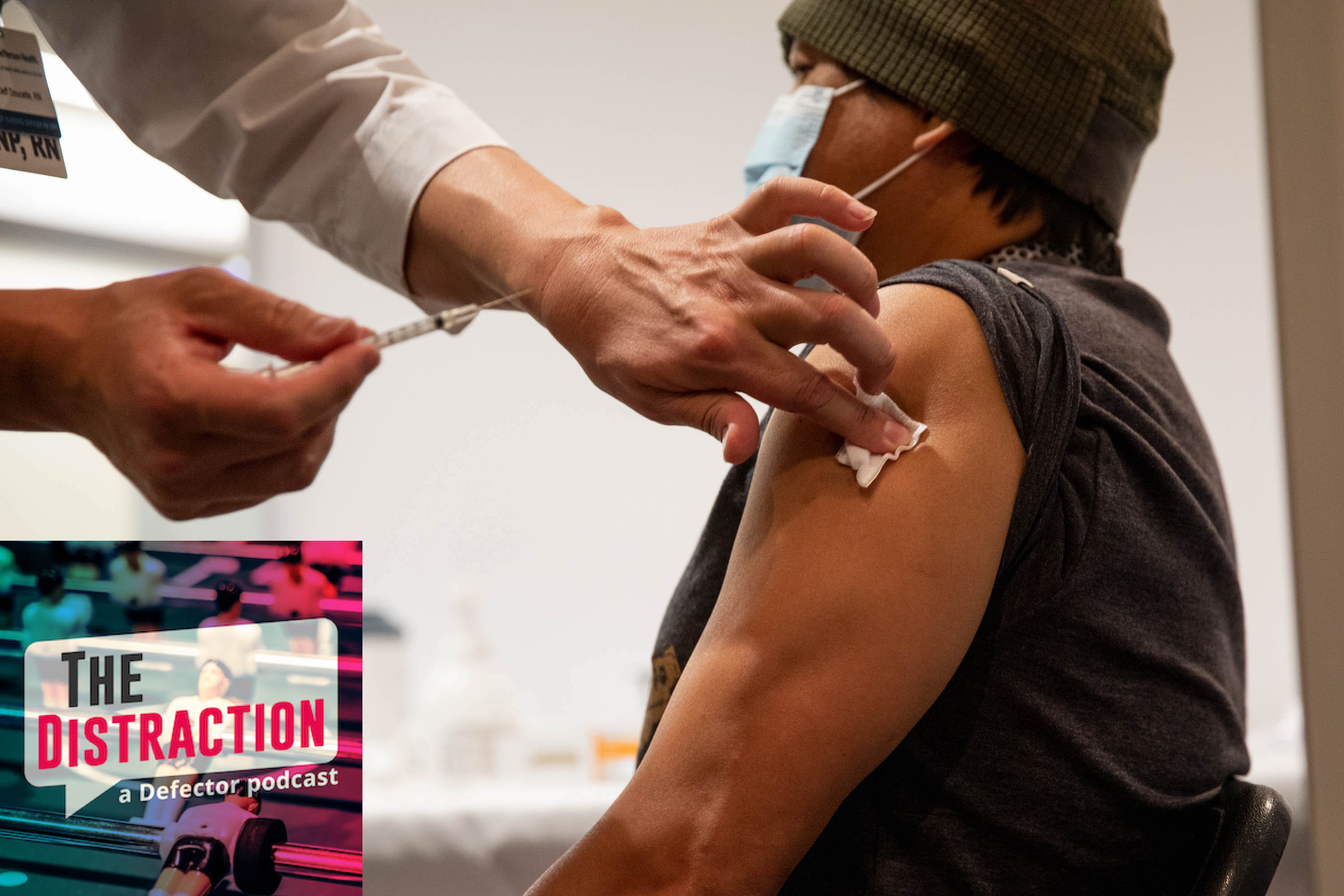 A vaccination is performed at Philadelphia's Thomas Jefferson School of Medicine.