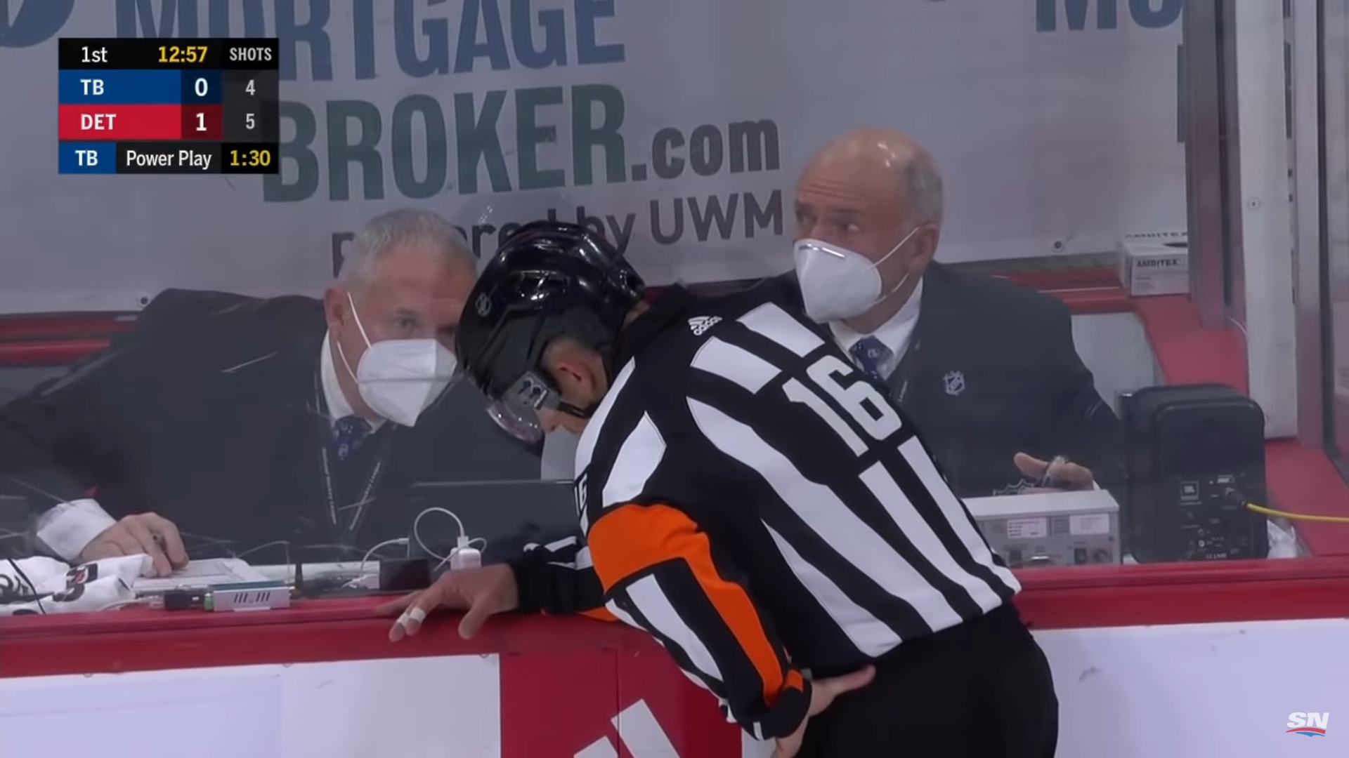 referee checks on broken horn