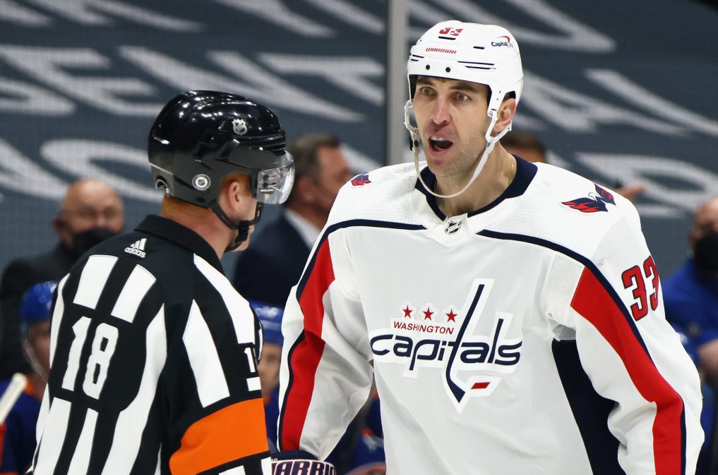 Zdeno Chara argues a call with a referee