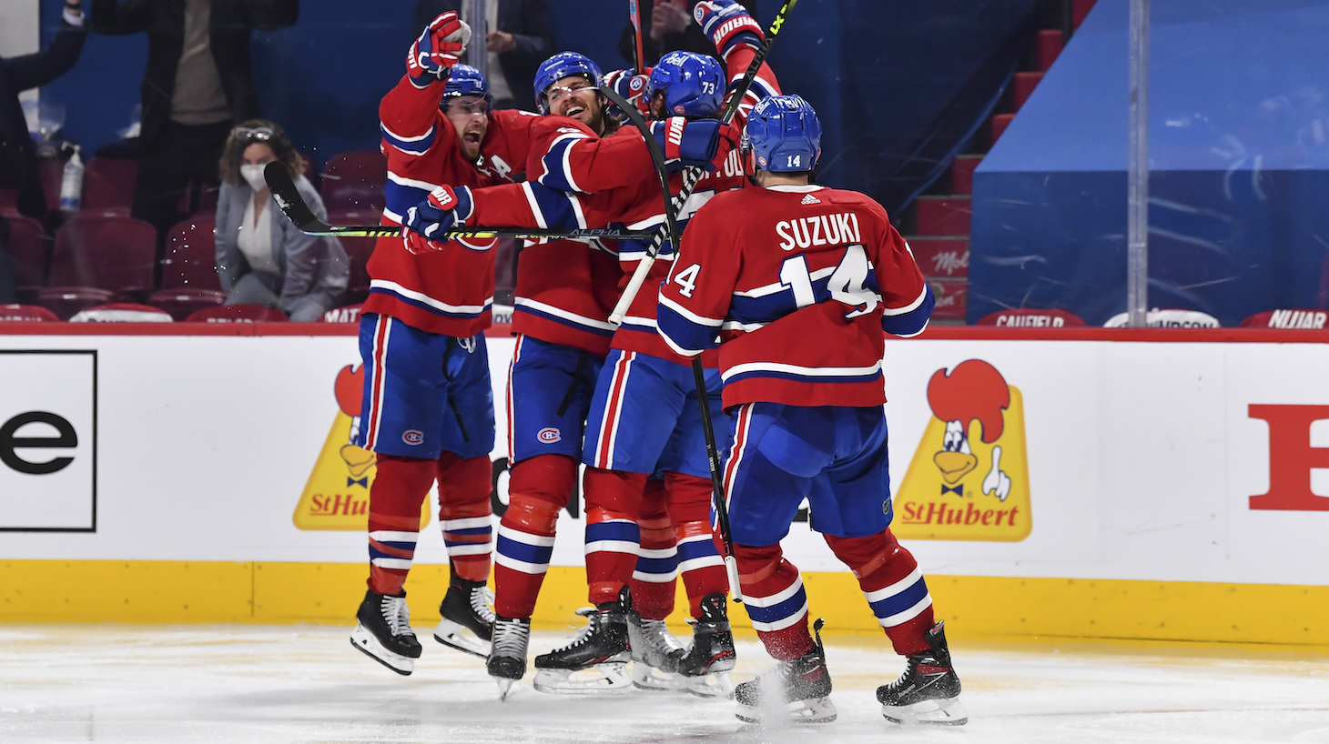 MONTREAL, QC - JUNE 07: The Montreal Canadiens celebrate an overtime victory against the Winnipeg Jets in Game Four of the Second Round of the 2021 Stanley Cup Playoffs at the Bell Centre on June 7, 2021 in Montreal, Canada. The Montreal Canadiens defeated the Winnipeg Jets 3-2 in overtime and eliminate them with a 4-0 series win. (Photo by Minas Panagiotakis/Getty Images)