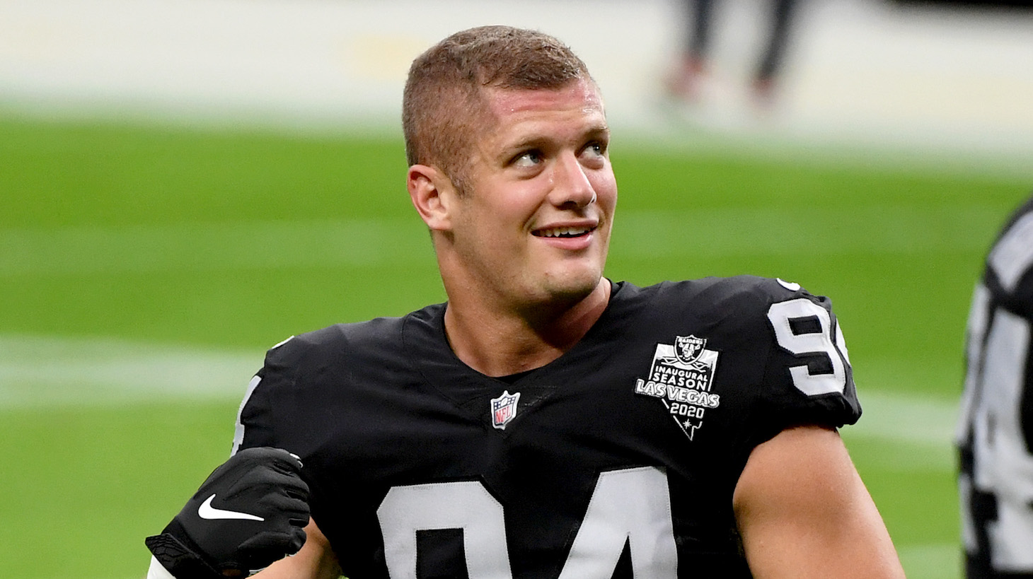 LAS VEGAS, NEVADA - NOVEMBER 15: Carl Nassib #94 of the Las Vegas Raiders flexes during warmups before a game against the Denver Broncos at Allegiant Stadium on November 15, 2020 in Las Vegas, Nevada. The Raiders defeated the Broncos 37-12. (Photo by Ethan Miller/Getty Images)