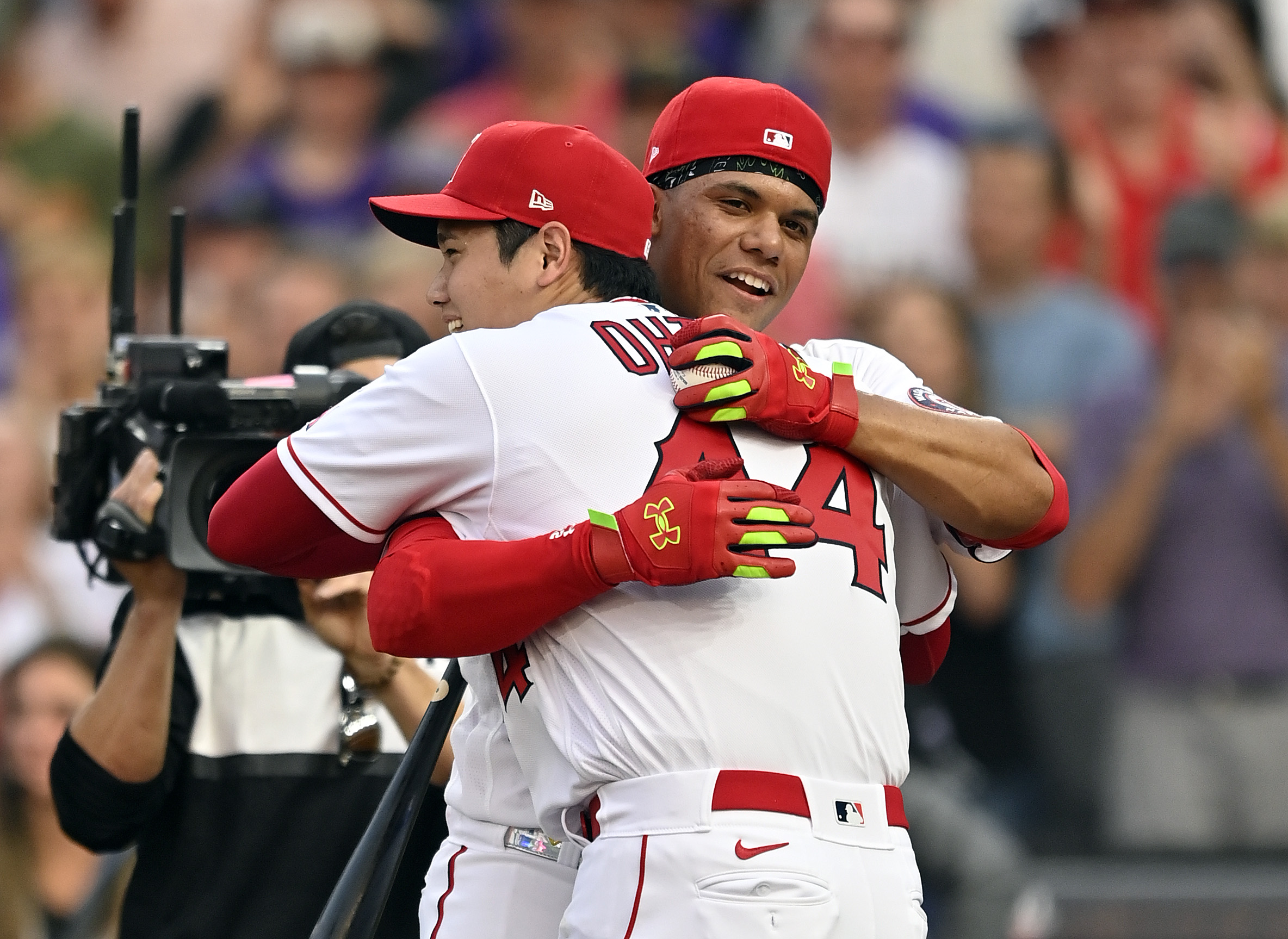 The Best Vibes in Baseball Are at Home Run Derby Day