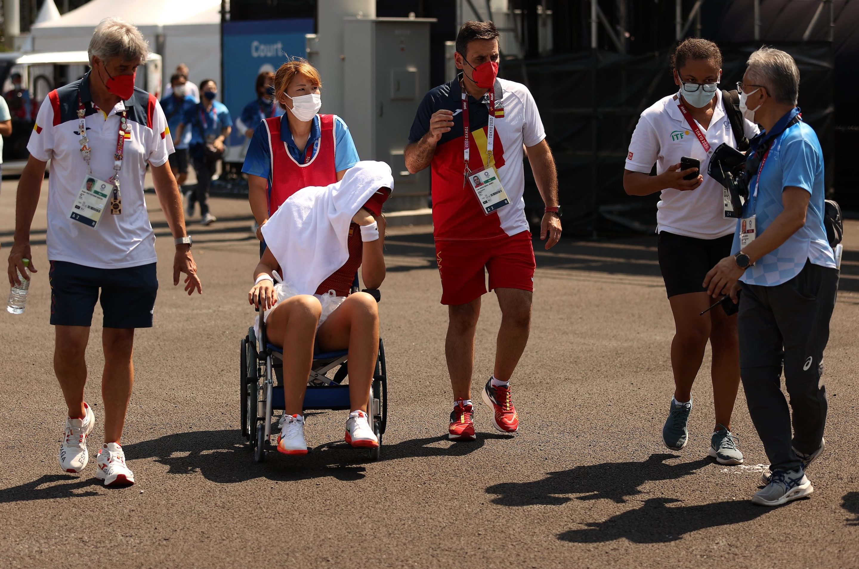 Paula Badosa retires from her quarterfinal match in a wheelchair.