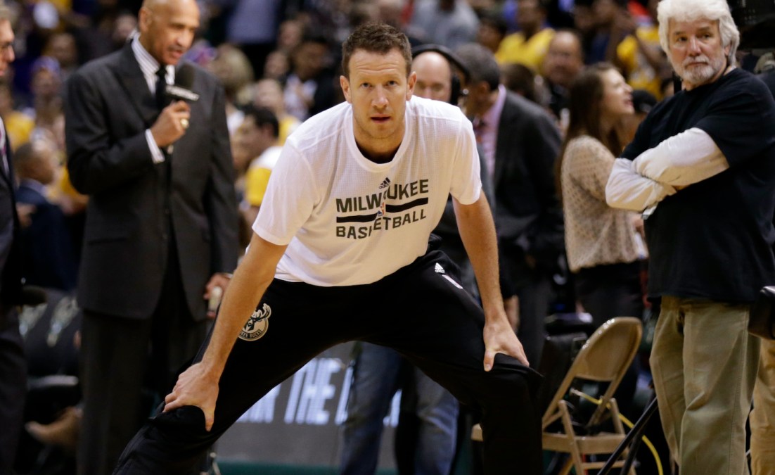 MILWAUKEE, WI - FEBRUARY 22: Steve Novak #6 of the Milwaukee Bucks stretches before the game against the Los Angeles Lakers at BMO Harris Bradley Center on February 22, 2016 in Milwaukee, Wisconsin. NOTE TO USER: User expressly acknowledges and agrees that, by downloading and or using this photograph, User is consenting to the terms and conditions of the Getty Images License Agreement. (Photo by Mike McGinnis/Getty Images) *** Local Caption *** Steve Novak