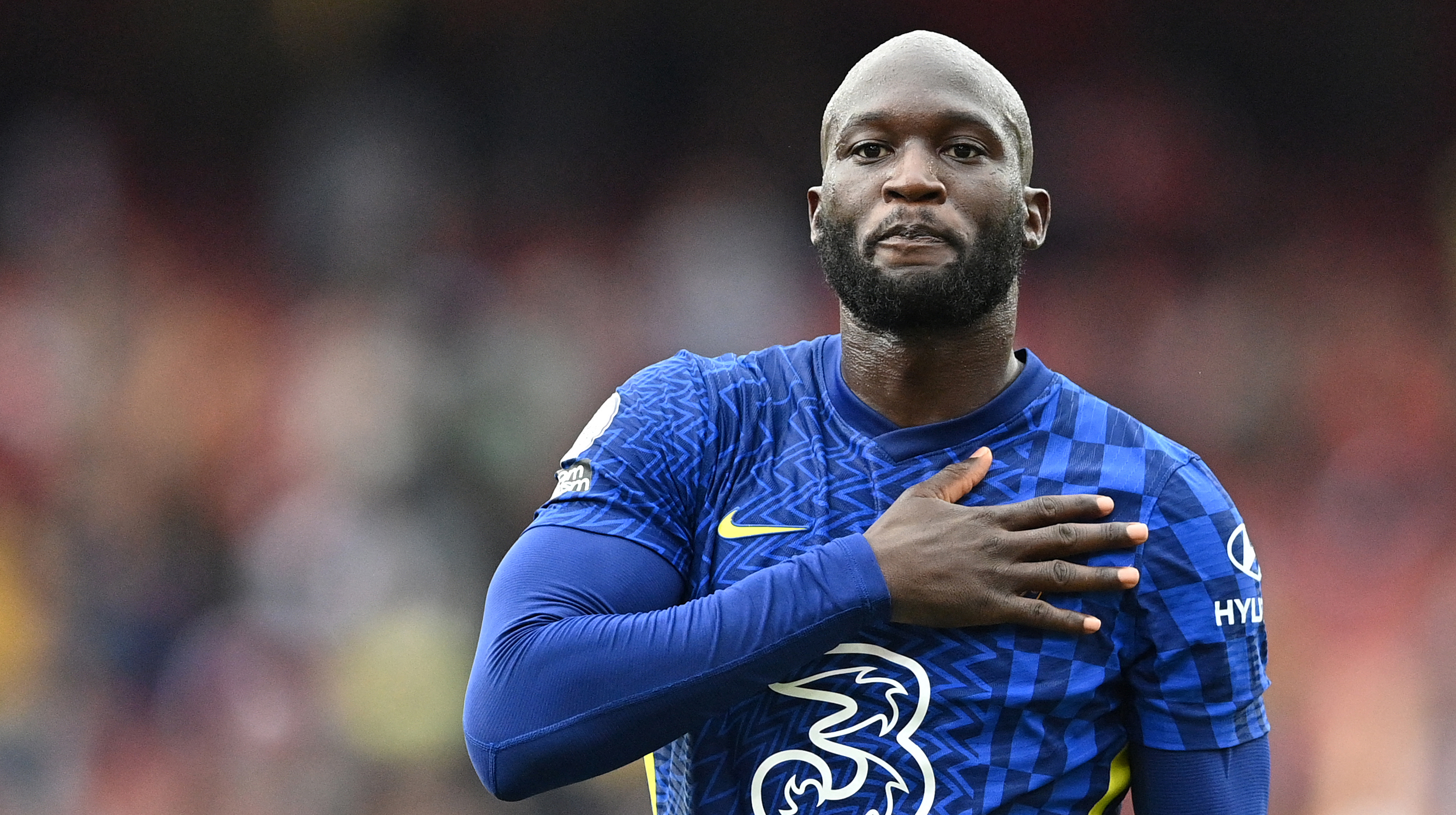 Chelsea's Belgian striker Romelu Lukaku gestures toward supporters at the end of the match during the English Premier League football match between Arsenal and Chelsea at the Emirates Stadium in London on August 22, 2021