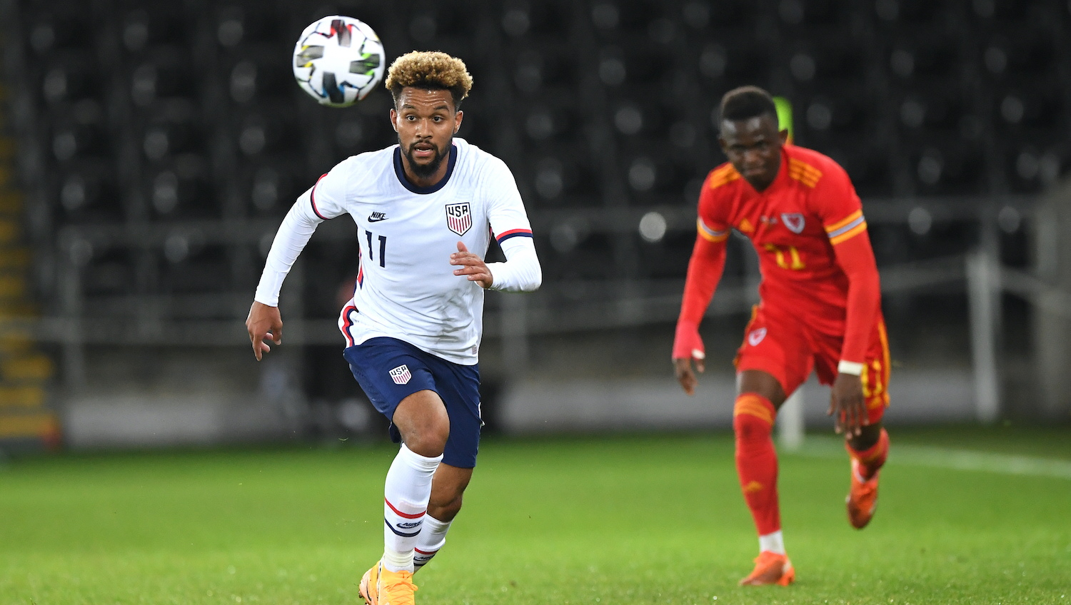 SWANSEA, WALES - NOVEMBER 12: USA player Konrad de la Fuente in action during the international friendly match between Wales and the USA at Liberty Stadium on November 12, 2020 in Swansea, Wales. Sporting stadiums around the UK remain under strict restrictions due to the Coronavirus Pandemic as Government social distancing laws prohibit fans inside venues resulting in games being played behind closed doors. (Photo by Stu Forster/Getty Images)