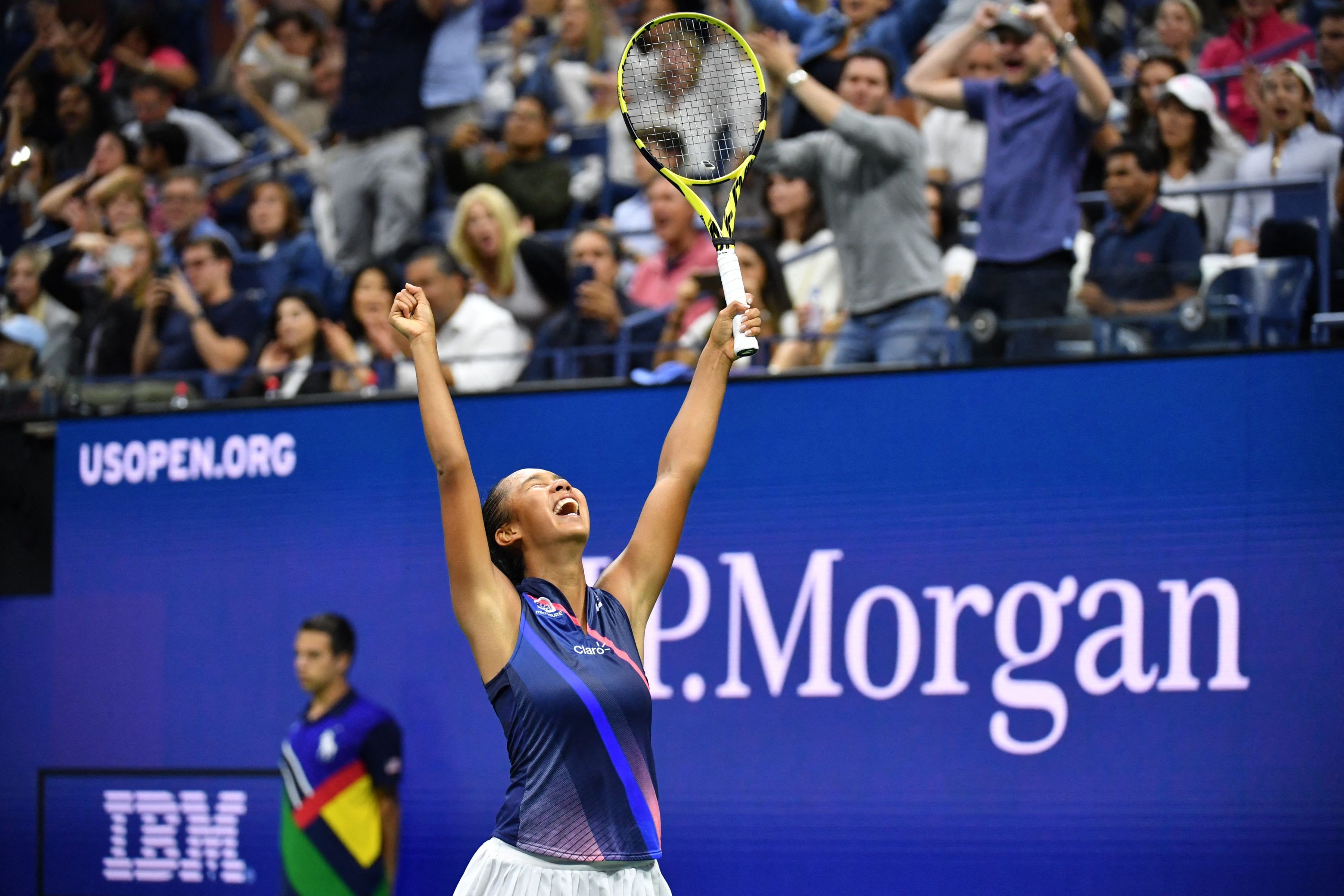 Leylah Fernandez celebrates after a third-round upset of Naomi Osaka