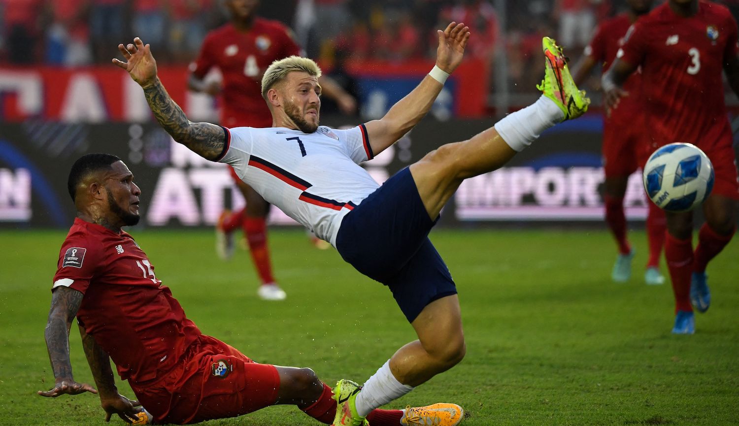 US Paul Arriola (C) vies for the ball with by Panama's Eric Davis during their Qatar 2022 FIFA World Cup Concacaf qualifier match at the Rommel Fernandez stadium in Panama City, on October 10, 2021. (Photo by ROGELIO FIGUEROA / AFP) (Photo by ROGELIO FIGUEROA/AFP via Getty Images)