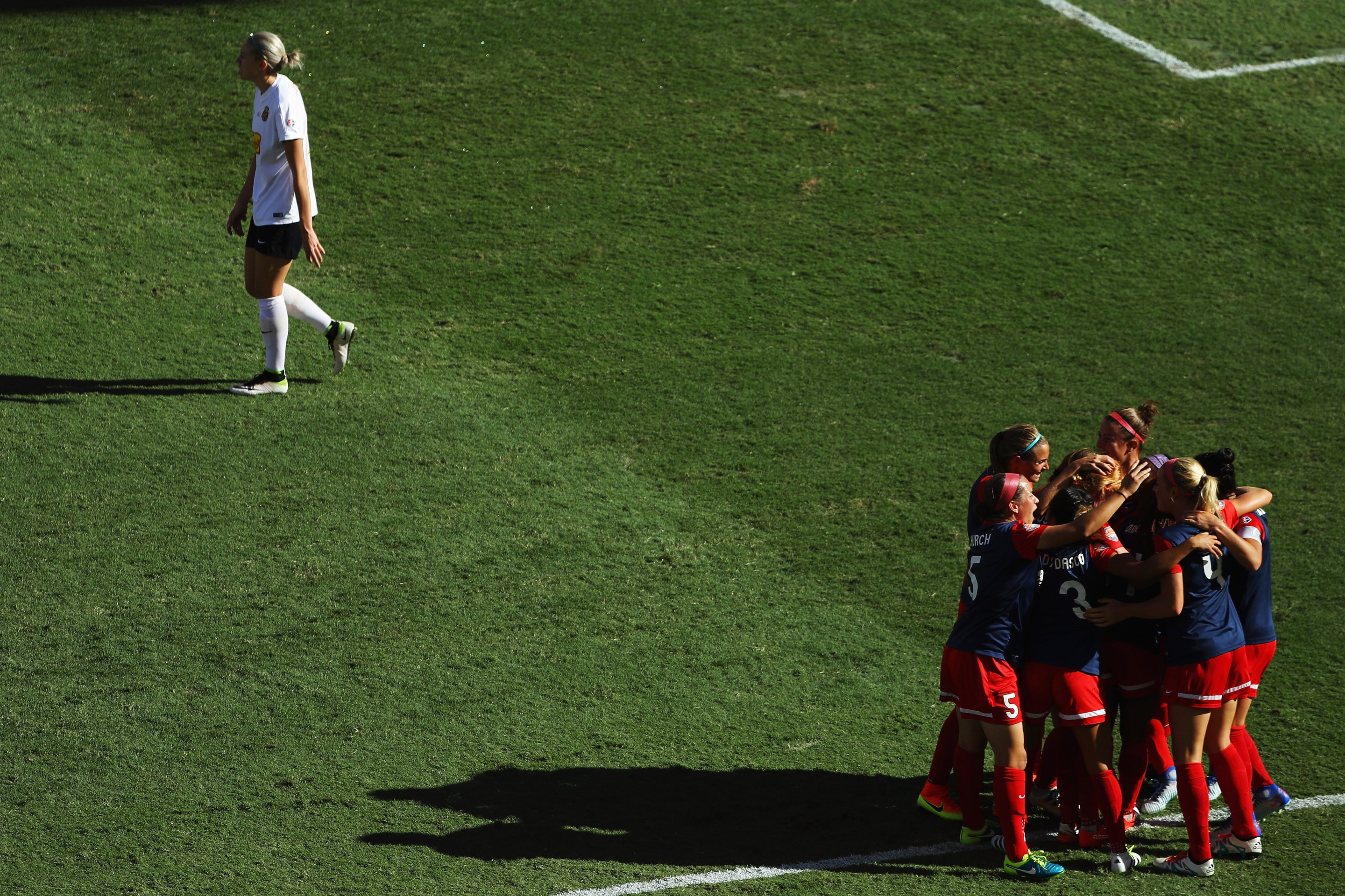 Crystal Dunn #19 of the Washington Spirit celebrates with her teammates after her goal against the Western New York Flash during the first half of the 2016 NWSL Championship at BBVA Compass Stadium on October 9, 2016 in Houston, Texas.