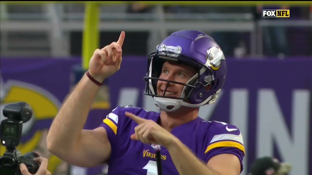 Greg Joseph celebrates after hitting GW FG