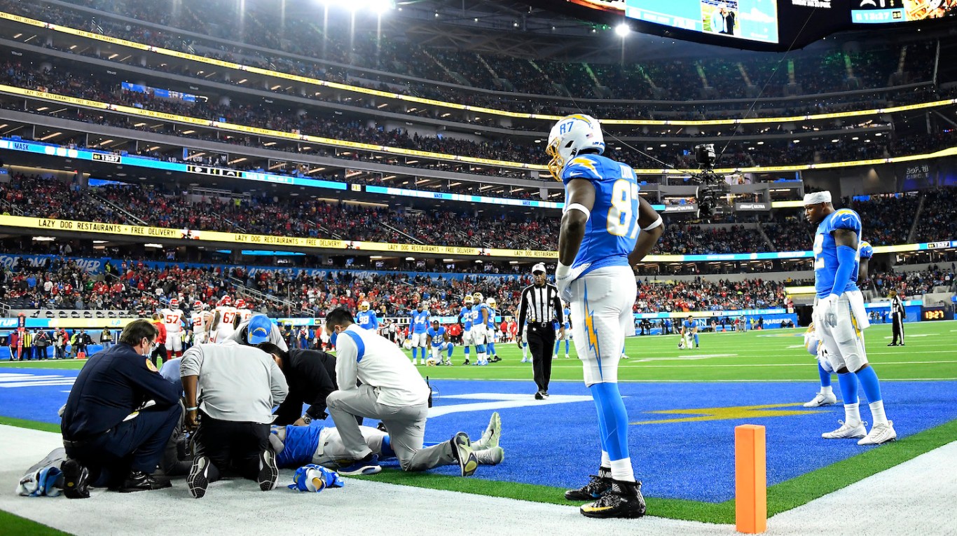 Donald Parham suffers horror head trauma during the Chiefs vs Chargers game