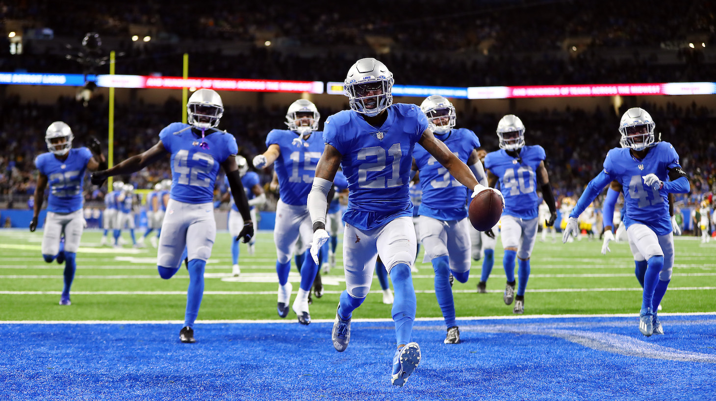 DETROIT, MICHIGAN - JANUARY 09: Tracy Walker III #21 of the Detroit Lions celebrates after an interception against the Green Bay Packers during the fourth quarter at Ford Field on January 09, 2022 in Detroit, Michigan. (Photo by Mike Mulholland/Getty Images)