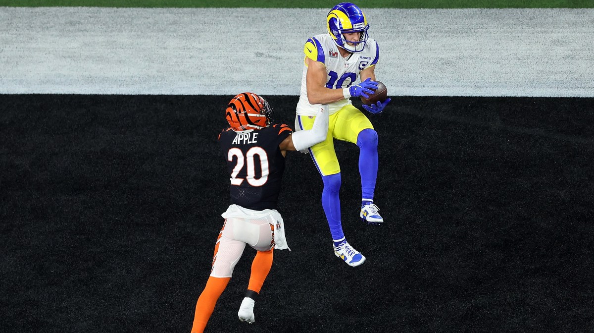 Cooper Kupp #10 of the Los Angeles Rams makes a touchdown catch over Eli Apple #20 of the Cincinnati Bengals during Super Bowl LVI at SoFi Stadium on February 13, 2022 in Inglewood, California.