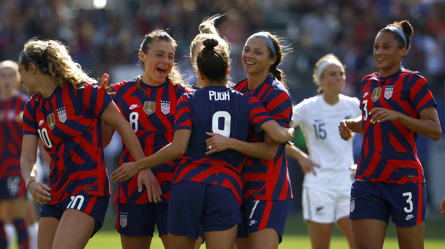 CARSON, CALIFORNIA - FEBRUARY 20: Mallory Pugh #9 of the United States celebrates her goal against New Zealand with teammates during the SheBelieves Cup 2022 at Dignity Health Sports Park on February 20, 2022 in Carson, California. (Photo by Ronald Martinez/Getty Images)