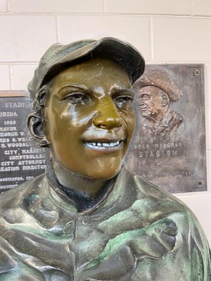 The Sporting Statues Project: Ty Cobb: Detroit Tigers, Comerica Park,  Detroit, MI