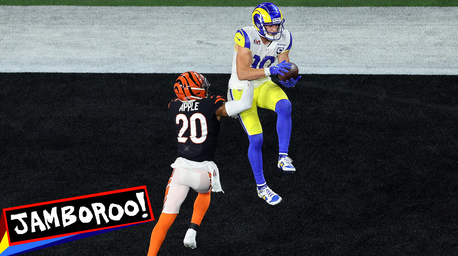 INGLEWOOD, CALIFORNIA - FEBRUARY 13: Cooper Kupp #10 of the Los Angeles Rams makes a touchdown catch over Eli Apple #20 of the Cincinnati Bengals during Super Bowl LVI at SoFi Stadium on February 13, 2022 in Inglewood, California. (Photo by Gregory Shamus/Getty Images)