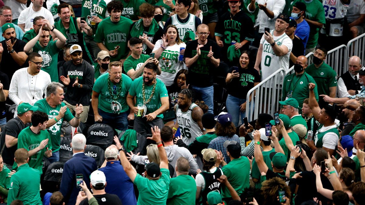 Marcus Smart returns to the court after an injury in Game 3