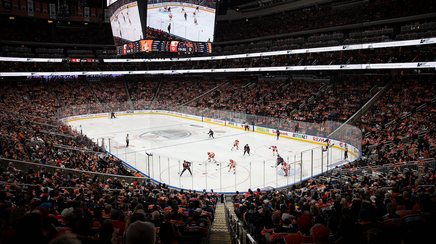 EDMONTON, AB - MAY 22: The Edmonton Oilers battle against the Calgary Flames during the second period in Game Three of the Second Round of the 2022 Stanley Cup Playoffs at Rogers Place on May 22, 2022 in Edmonton, Canada. (Photo by Codie McLachlan/Getty Images)