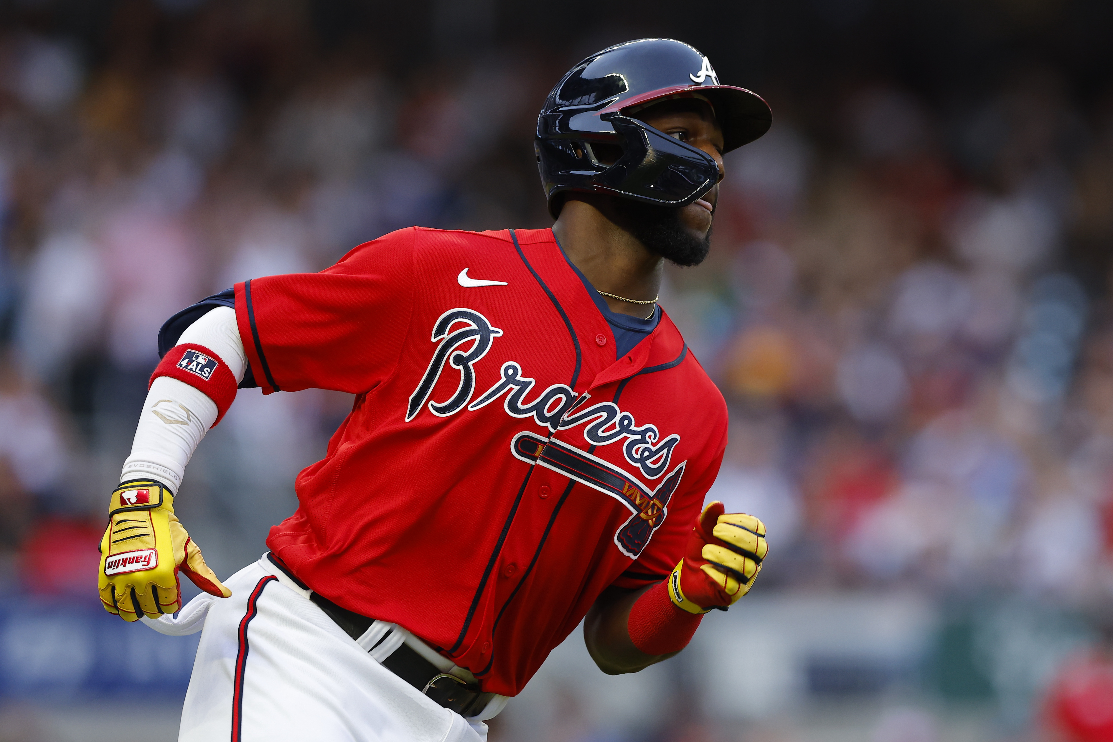 Braves call up top prospect Harris to boost outfield defense