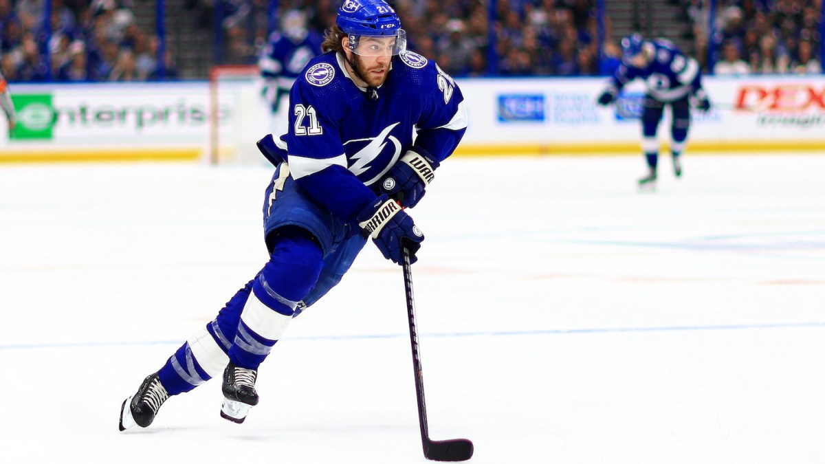 TAMPA, FLORIDA - MAY 08: Brayden Point #21 of the Tampa Bay Lightning looks to pass in the second period during Game Four of the First Round of the 2022 Stanley Cup Playoffs against the Toronto Maple Leafs at Amalie Arena on May 08, 2022 in Tampa, Florida. (Photo by Mike Ehrmann/Getty Images)