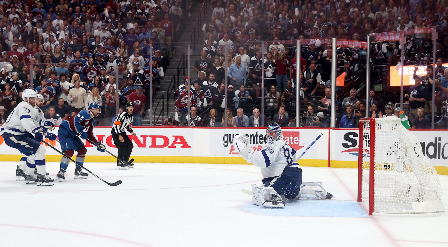 Colorado Avalanche score against Tampa Bay Lightning, Game 2 Stanley Cup Final