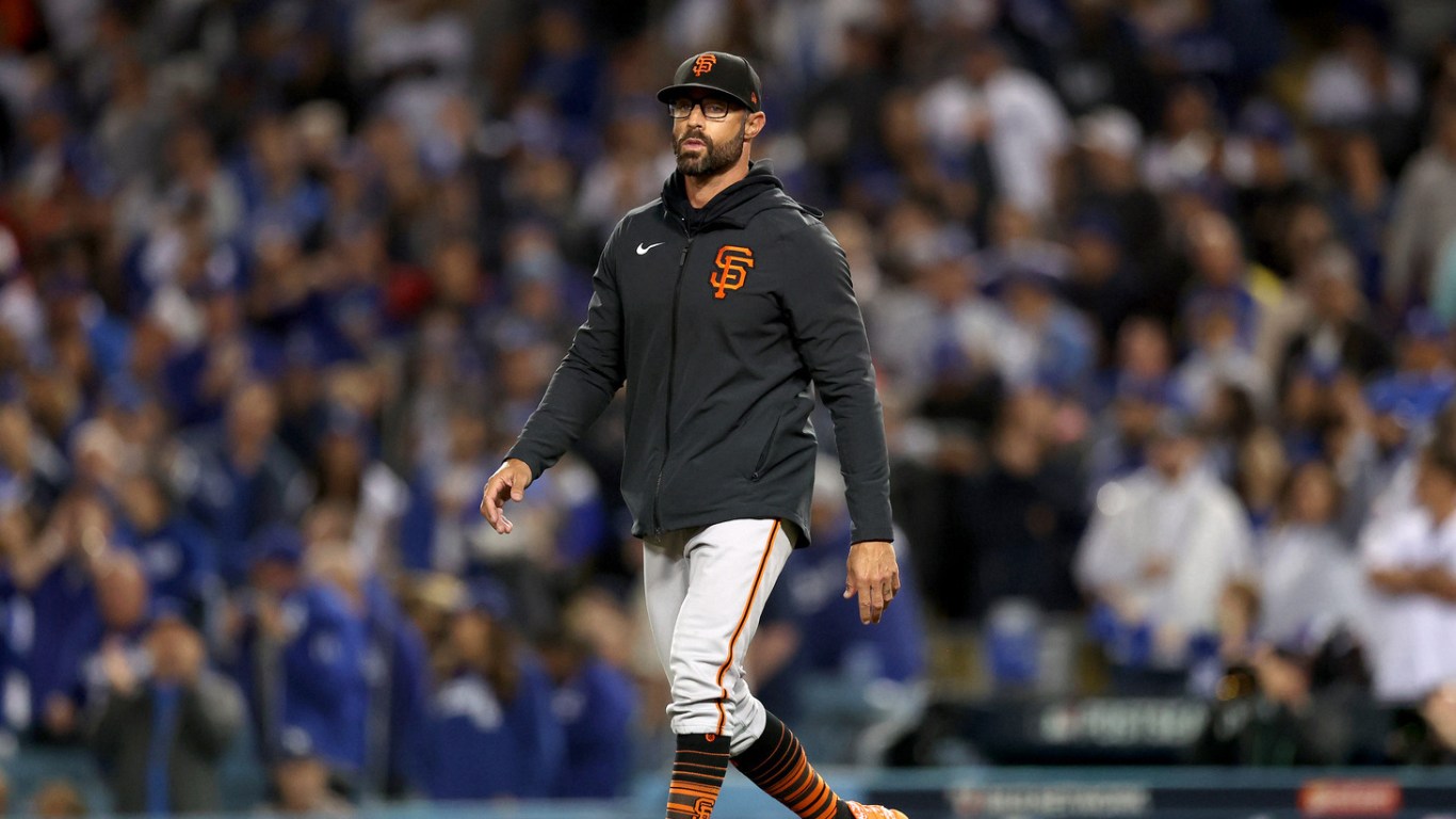 The 2022 Giants Rewrote the Rules of Pinch-Hitting