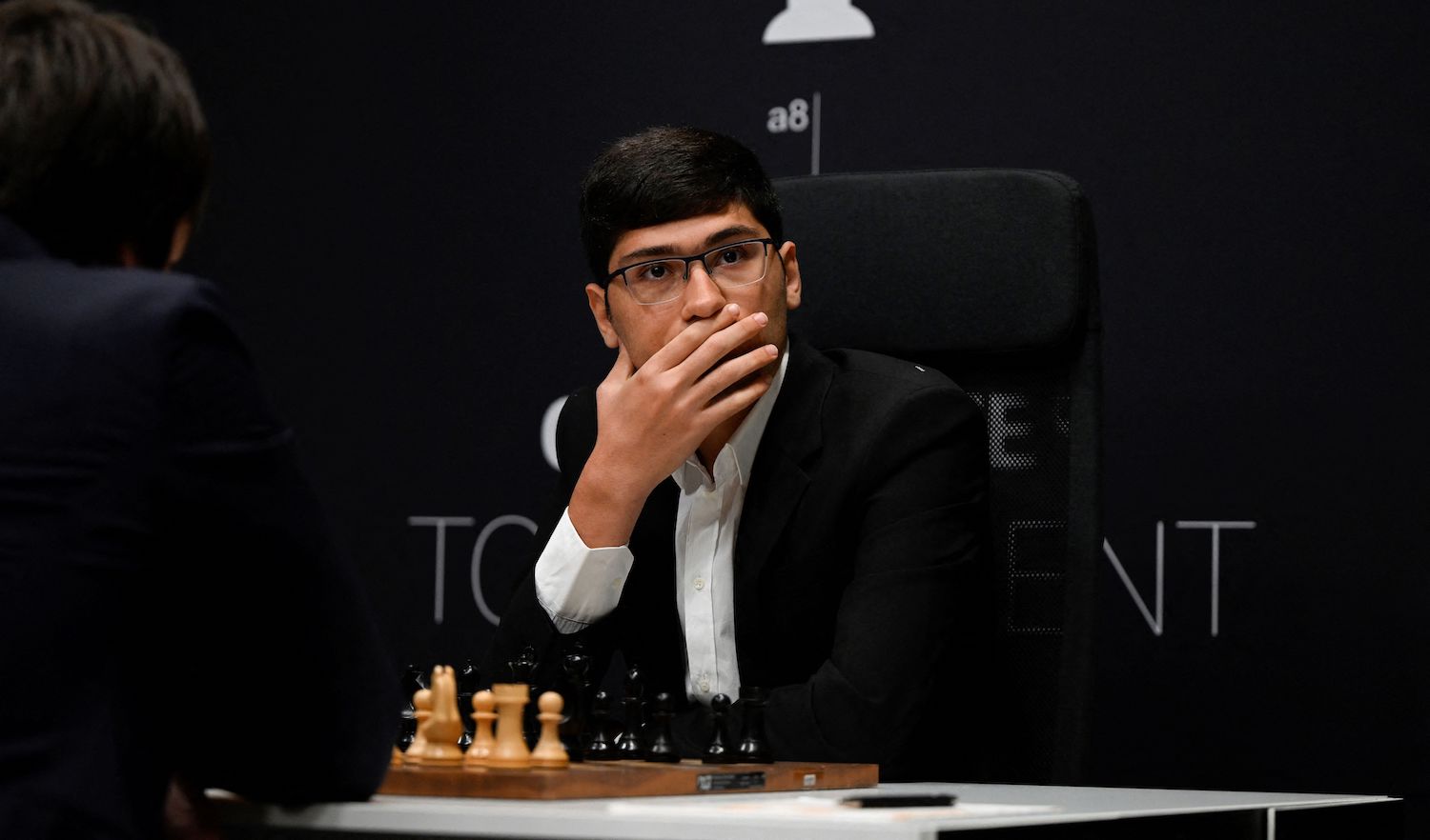 Magnus Carlsen ,Alireza Firouzja during the World Championships of News  Photo - Getty Images