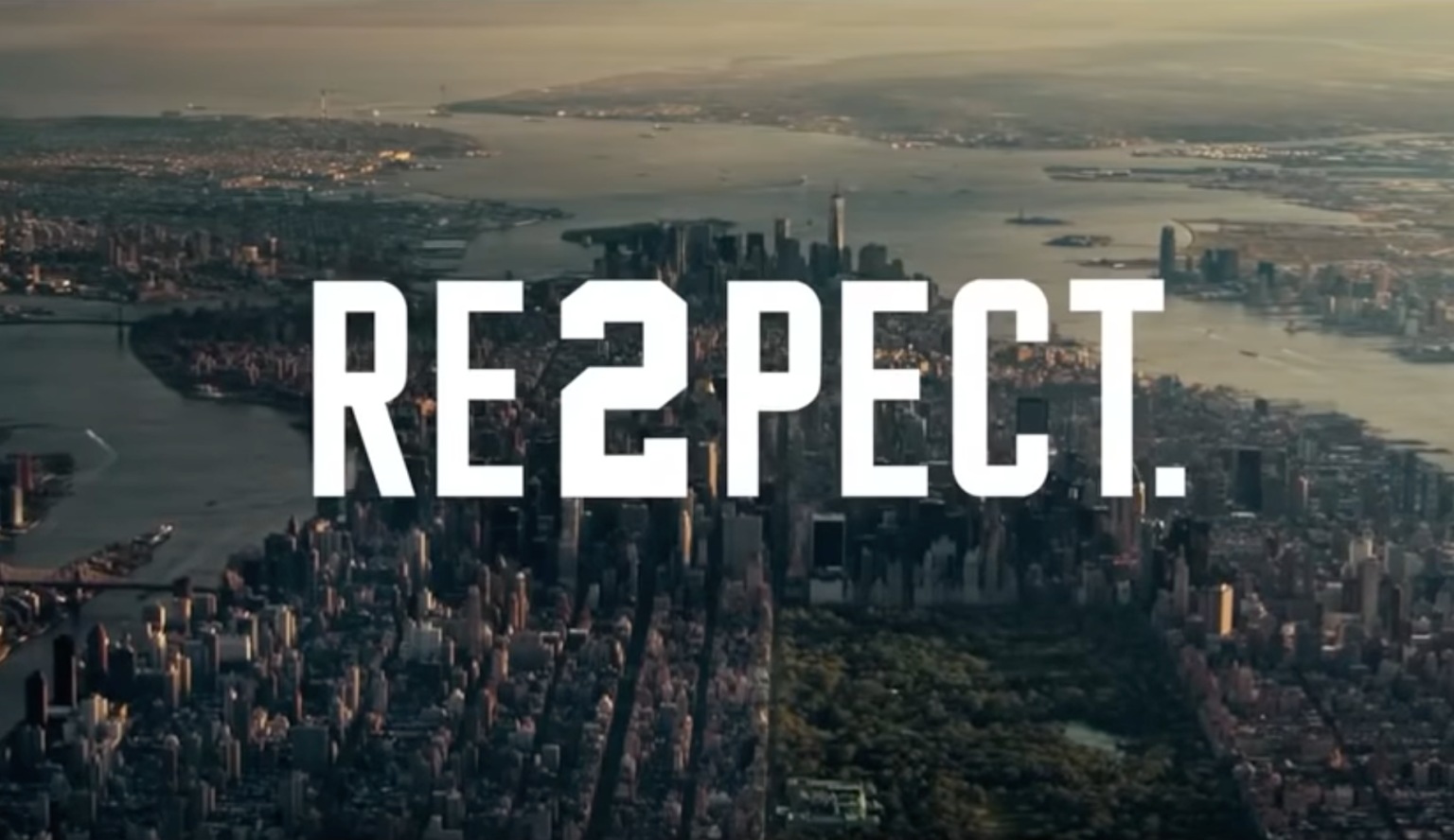 Derek Jeter Celebrated by Tip-of-the-Hat Nike Ad 