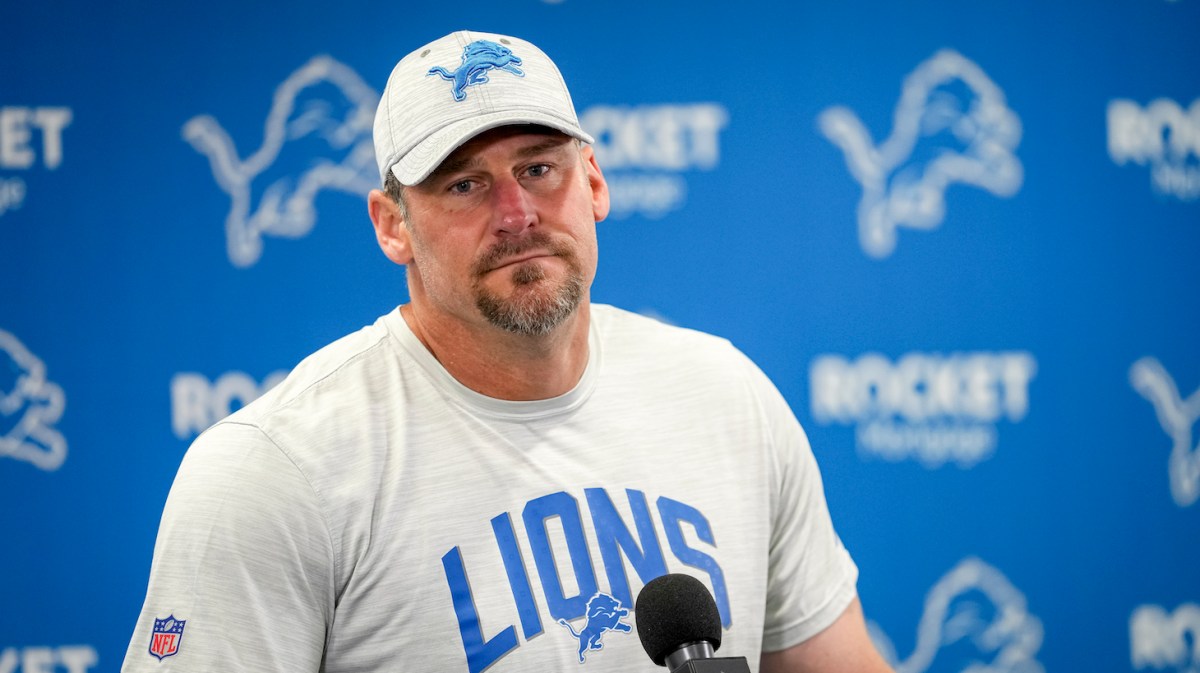 ALLEN PARK, MICHIGAN - JULY 27: Dan Campbell, head coach of the Detroit Lions during the Detroit Lions Training Camp on July 27, 2022 in Allen Park, Michigan. (Photo by Nic Antaya/Getty Images)