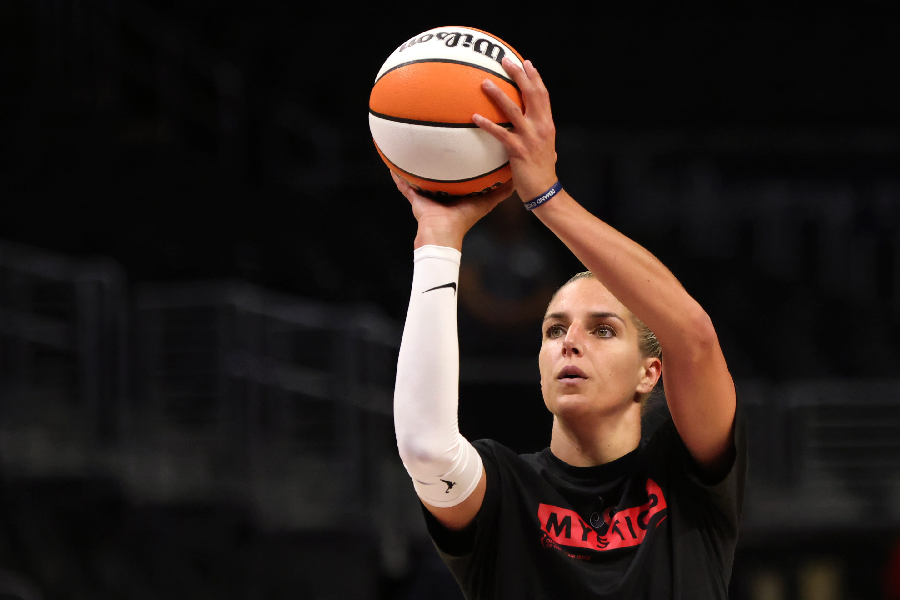 LOS ANGELES, CALIFORNIA - JULY 12: Elena Delle Donne #11 of the Washington Mystics warms up ahead of a game against the Los Angeles Sparks at Crypto.com Arena on July 12, 2022 in Los Angeles, California.