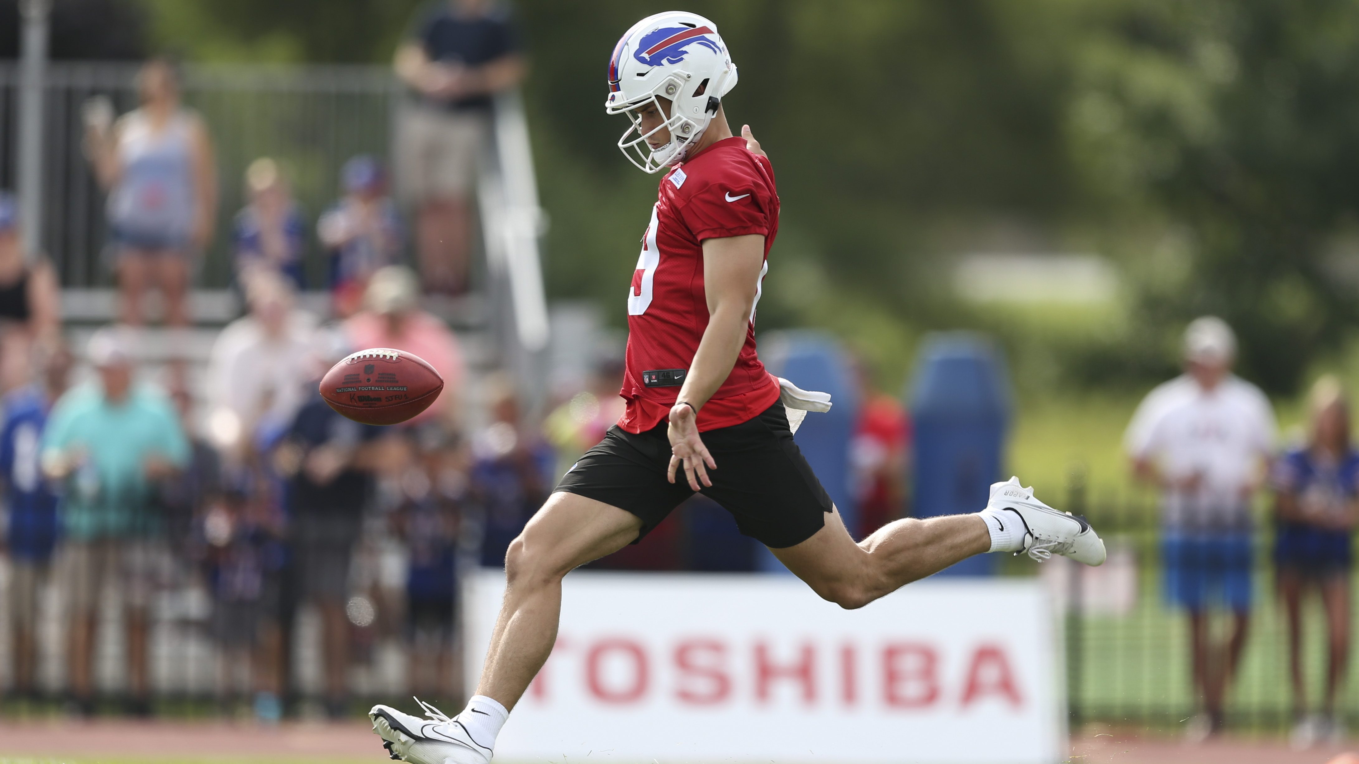 Matt Araiza makes first comments on Bills' decision to cut him