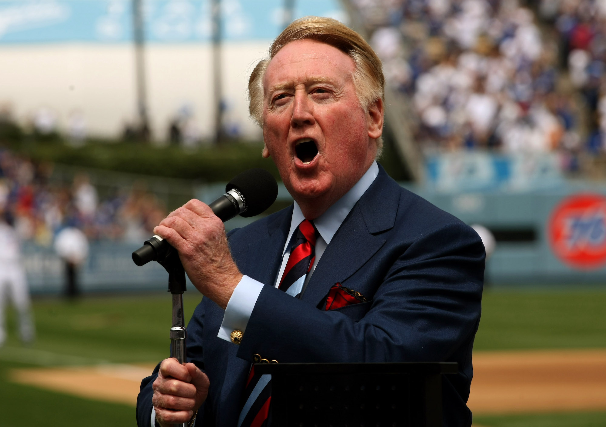 Our list of Vin Scully's 10 most memorable moments behind a microphone –  Orange County Register