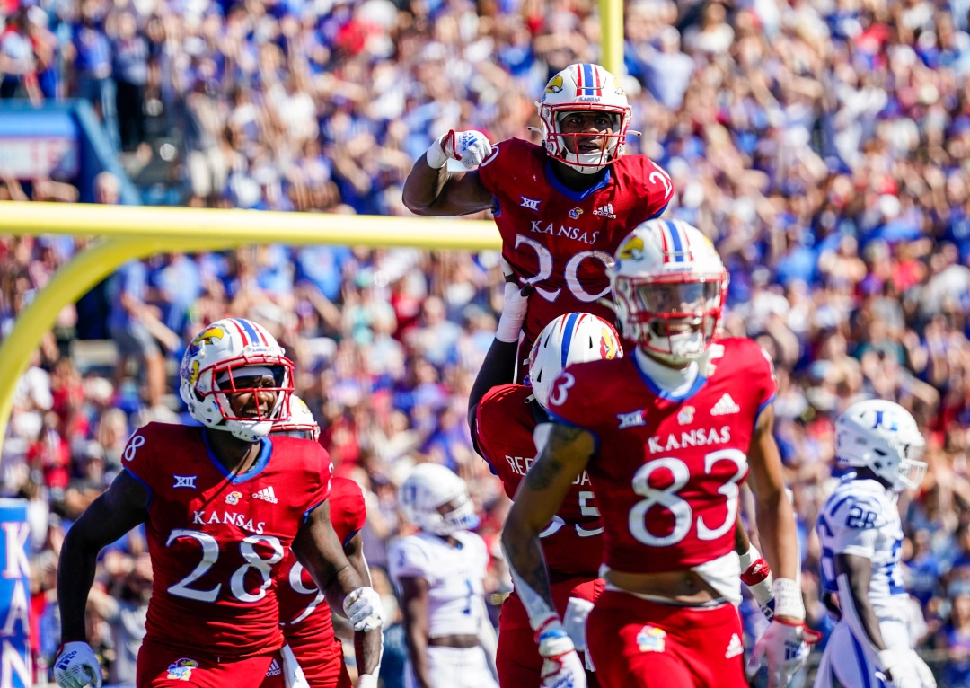 kansas-has-a-football-team-defector