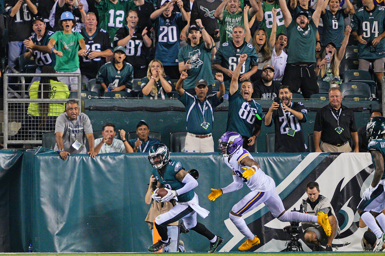 Philadelphia Eagles cornerback Darius Slay (2) intercepts a pass in the end zone during game between the Minnesota Vikings and the Philadelphia Eagles on September 19, 2022 at Lincoln Financial Field in Philadelphia PA.