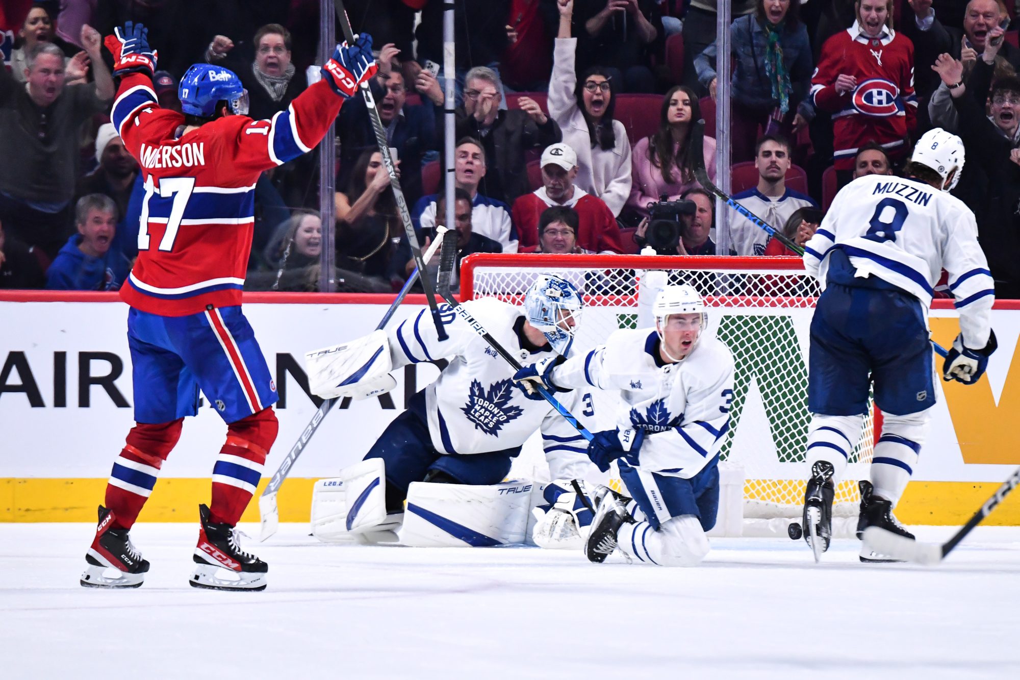 Josh Anderson celebrates his goal