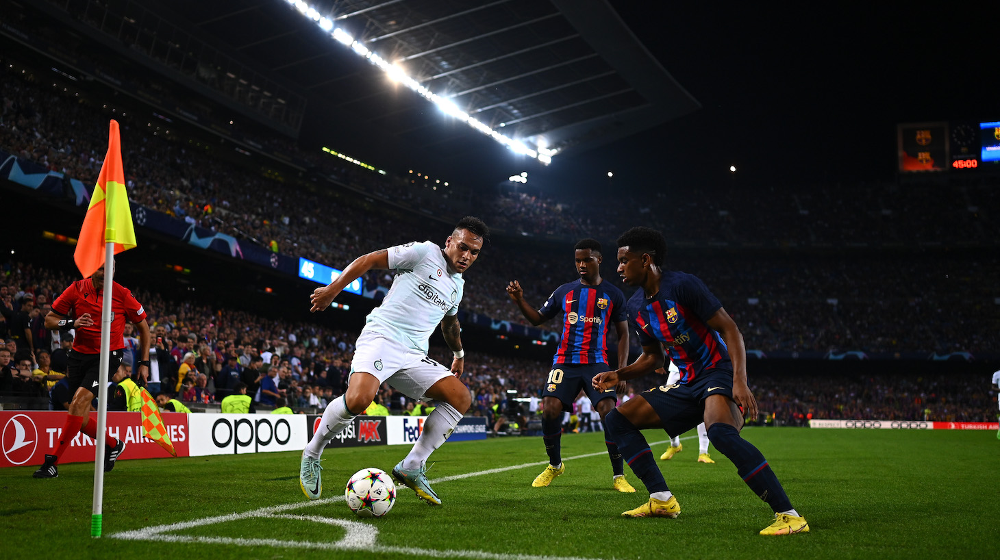 Lautaro Martinez of FC Internazionale in action during the UEFA Champions League group C match between FC Barcelona and FC Internazionale at Spotify Camp Nou on October 12, 2022 in Barcelona, Spain.