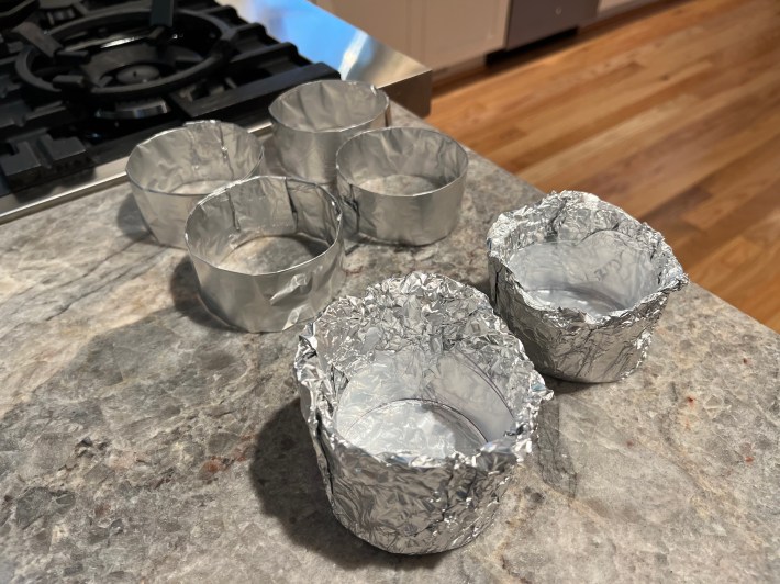 Six foil rings and two foil cups.
