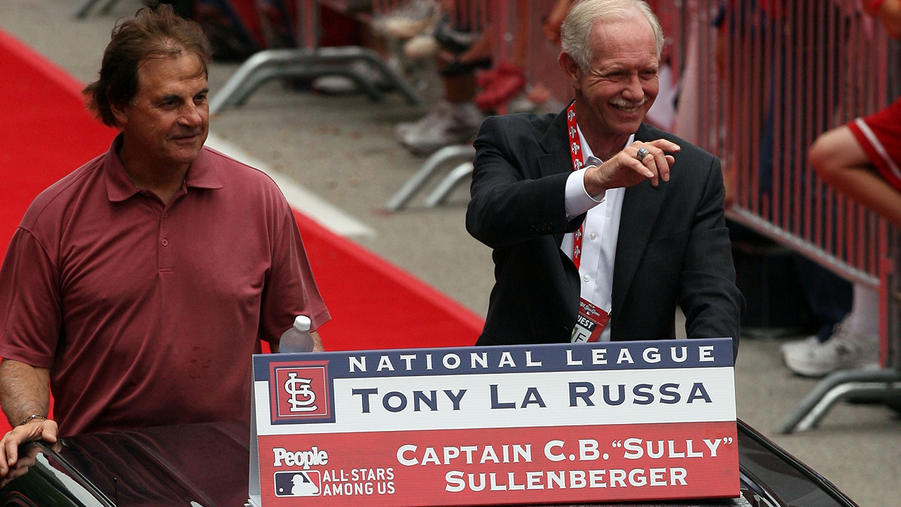 ST LOUIS, MO - JULY 14: Tony LaRussa and US Airways pilot Chesley "Sully" Sullenberger takes part in the MLB All-Star Game Red Carpet Parade on July 14, 2009 in St Louis, Missouri.
