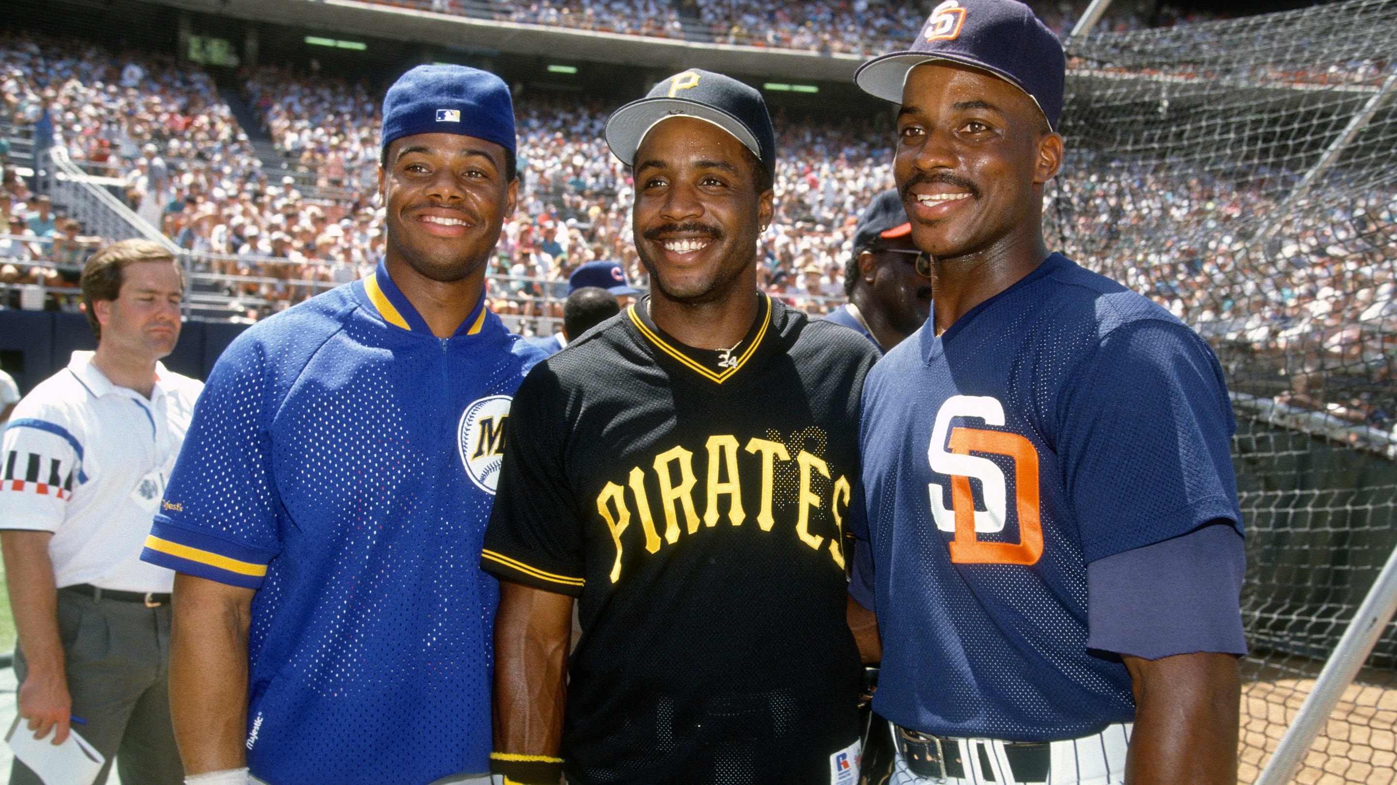 SAN DIEGO, CA - JULY 14: Ken Griffey Jr #24 of the Seattle Mariners, Barry Bonds #24 of the Pittsburgh Pirates and Fred McGriff #19 of the San Diego Padres poses together for this portrait during batting practice prior to the 1992 Major League Baseball All-Star game July 14, 1992 at Jack Murphy Stadium in San Diego, California. The American League beat the National League 13-6. (Photo by Focus on Sport/Getty Images)