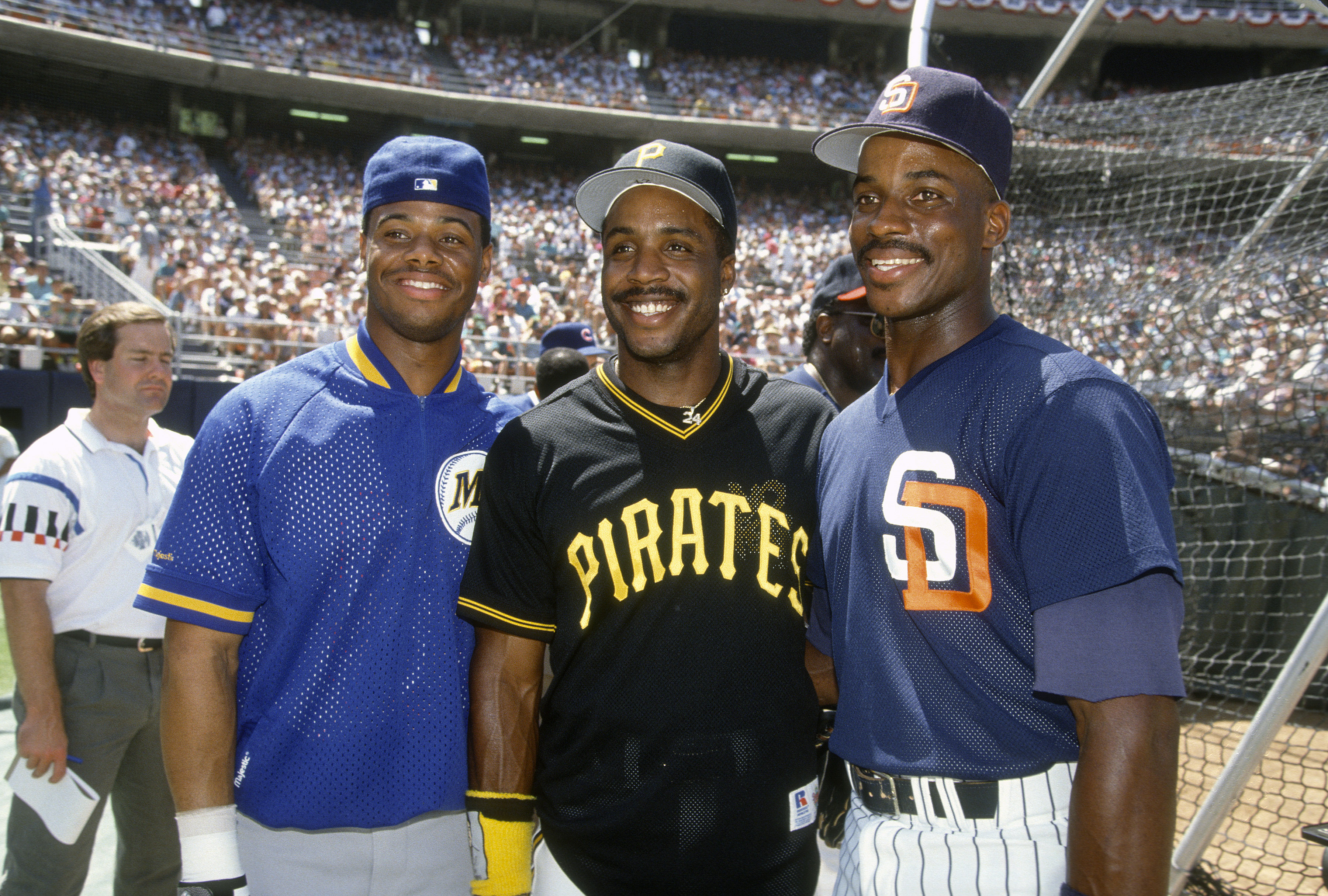 SAN DIEGO, CA - JULY 14: Ken Griffey Jr #24 of the Seattle Mariners, Barry Bonds #24 of the Pittsburgh Pirates and Fred McGriff #19 of the San Diego Padres poses together for this portrait during batting practice prior to the 1992 Major League Baseball All-Star game July 14, 1992 at Jack Murphy Stadium in San Diego, California. The American League beat the National League 13-6. (Photo by Focus on Sport/Getty Images)