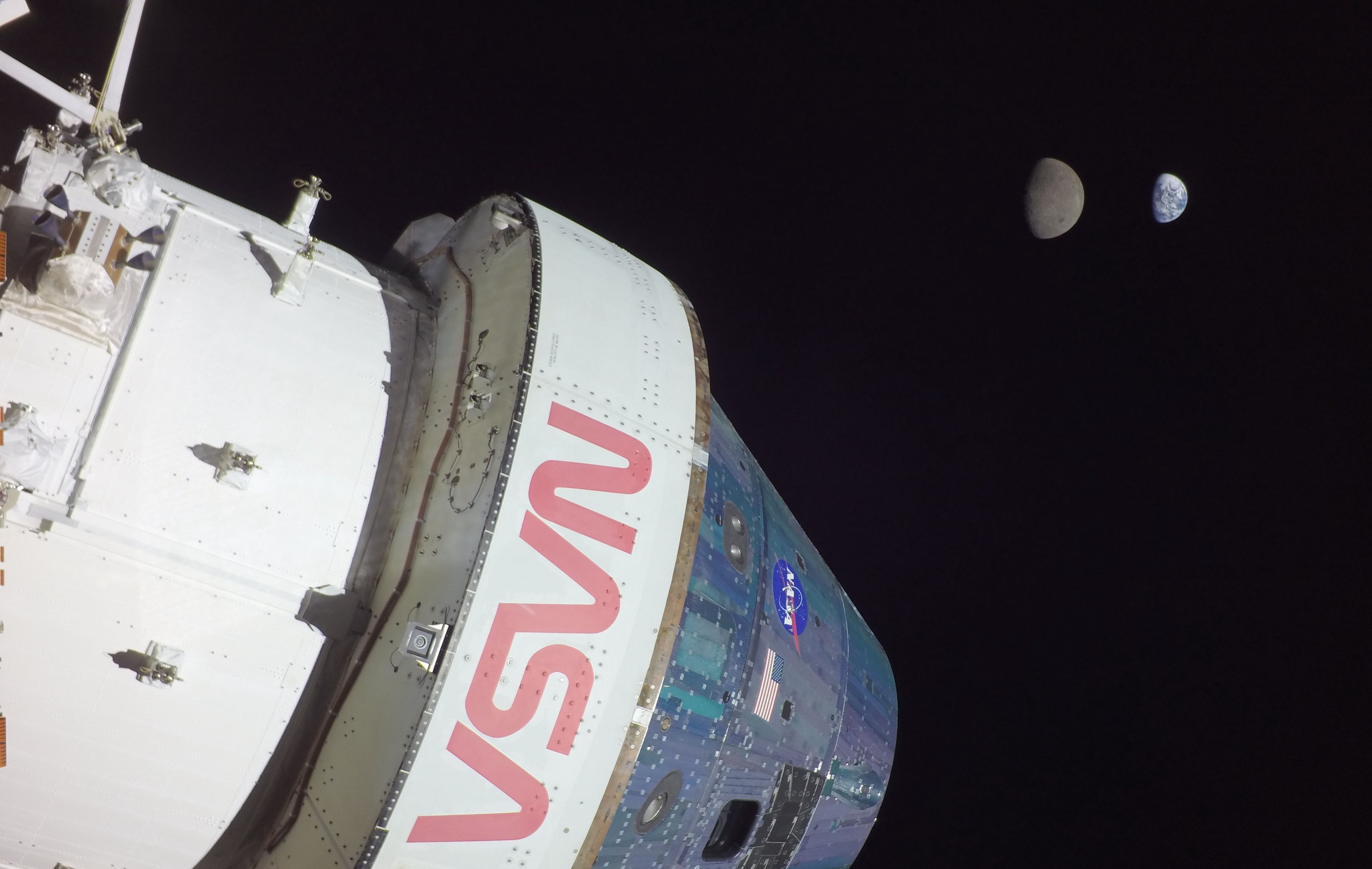artemis view of moon and earth
