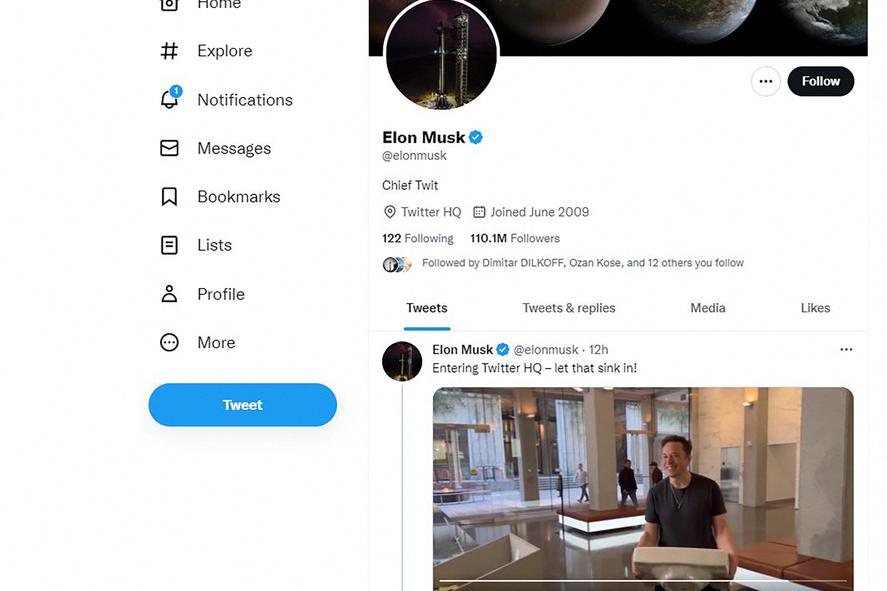 This screen grab shows the Twitter account of billionaire Tesla chief Elon Musk on October 27, 2022.