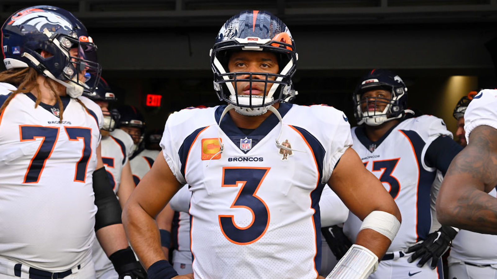 INGLEWOOD, CALIFORNIA - DECEMBER 25: Russell Wilson #3 of the Denver Broncos looks on before the game against the Los Angeles Rams at SoFi Stadium on December 25, 2022 in Inglewood, California.