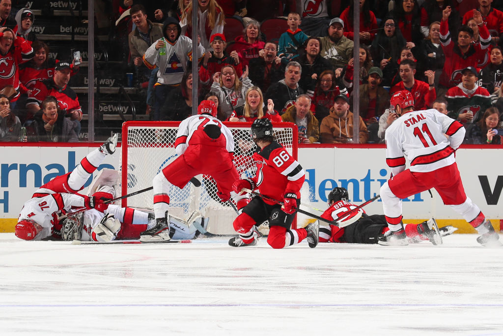 Jesper Bratt shoots and scores