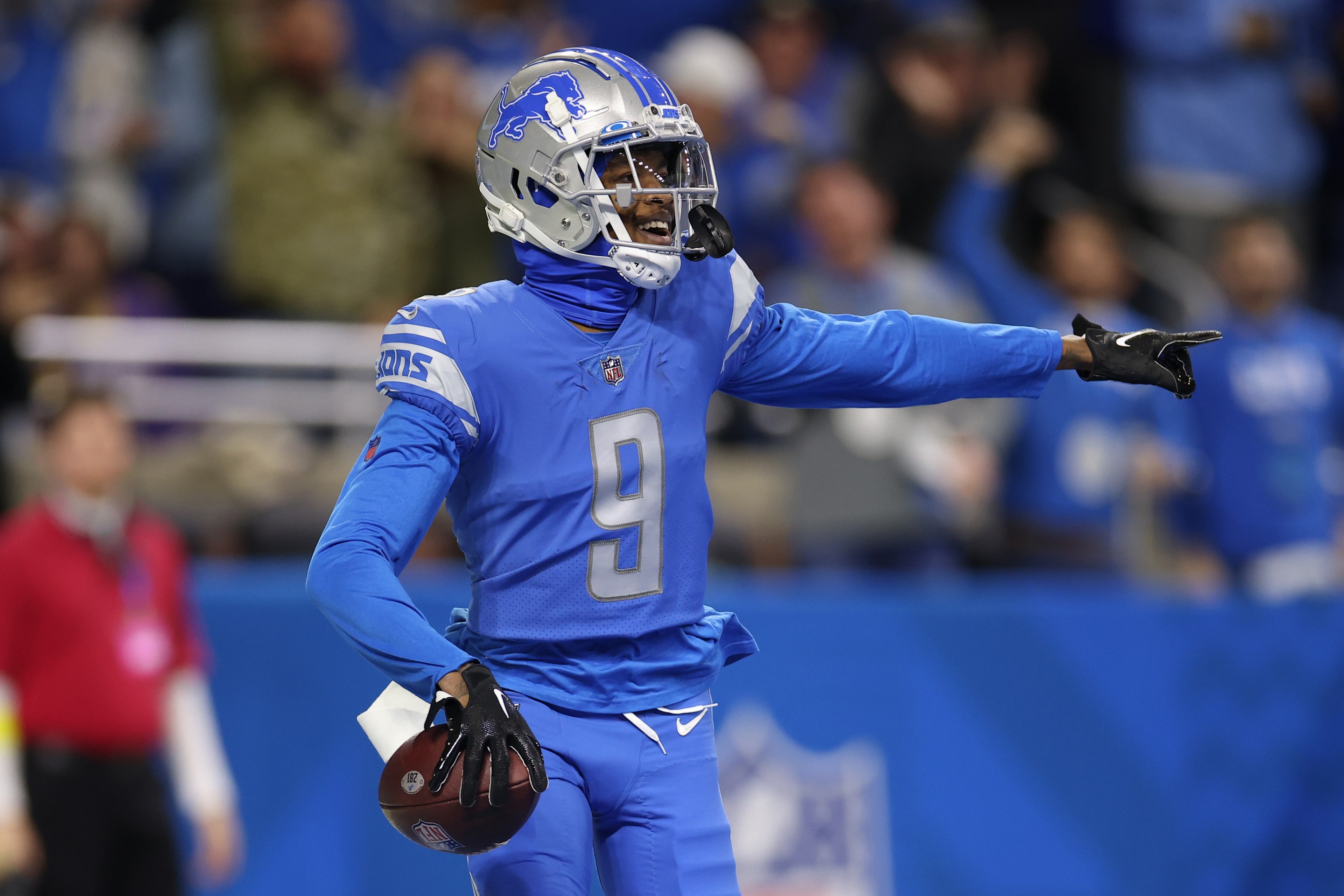 Jameson Williams #9 of the Detroit Lions reacts after a play during the fourth quarter against the Minnesota Vikings at Ford Field on December 11, 2022 in Detroit, Michigan.