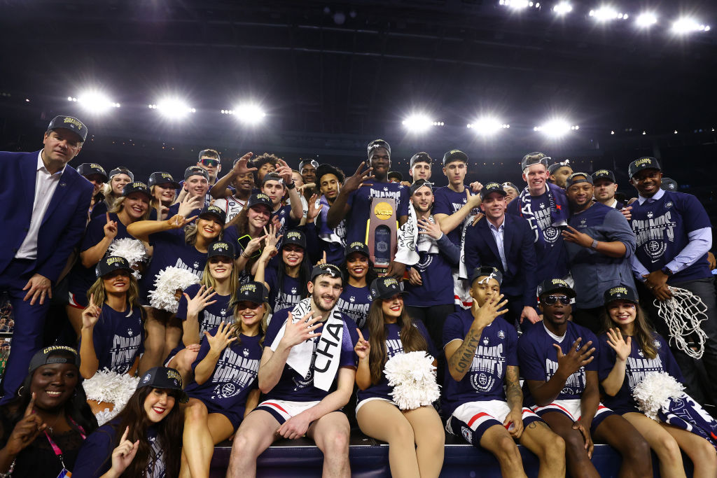 Connecticut poses for a team photo
