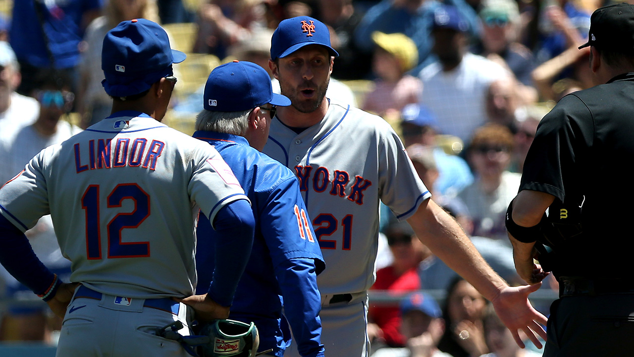 Los Angeles, CA - April 19: Mets starter Max Max Scherzer (21) reacts after being ejected in the fourth inning of the game against the Dodgers on Wednesday, April 19, 2023.